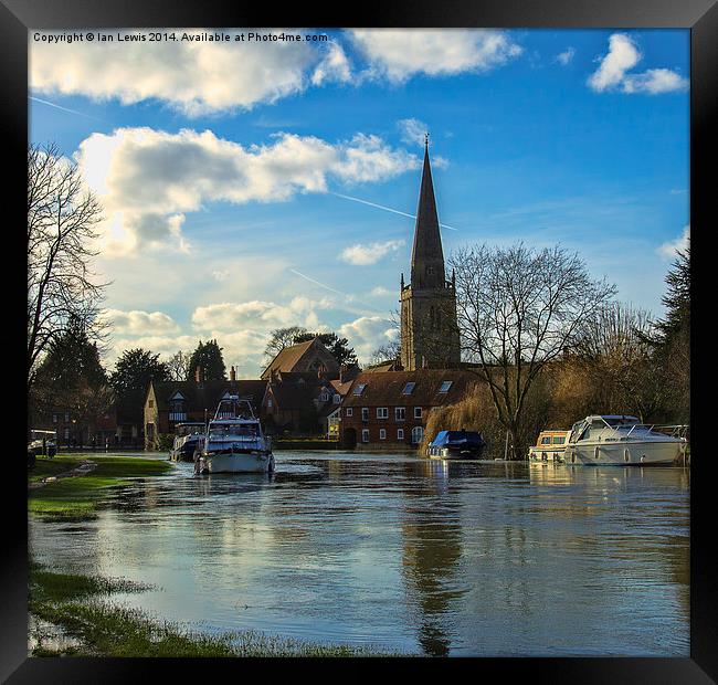 St Helens Church Abingdon Framed Print by Ian Lewis