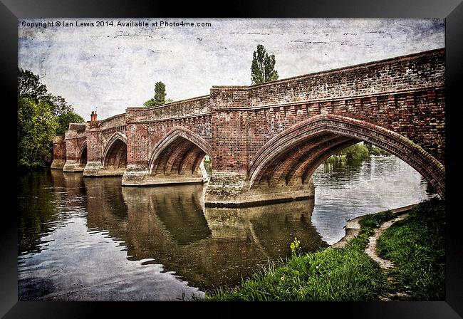 The Bridge at Clifton Hampden Framed Print by Ian Lewis