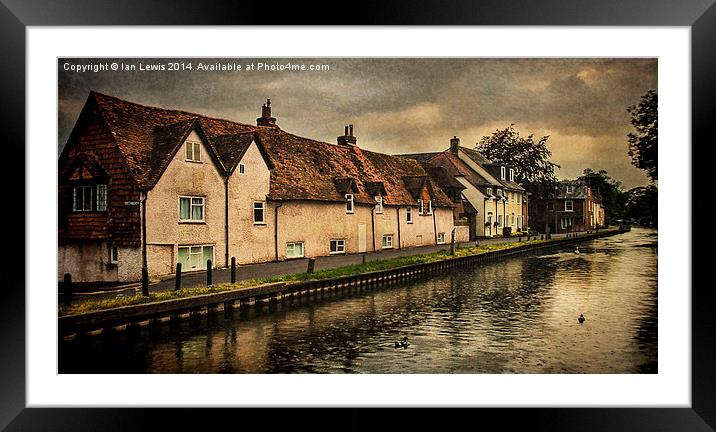 Weavers Cottages Newbury Framed Mounted Print by Ian Lewis