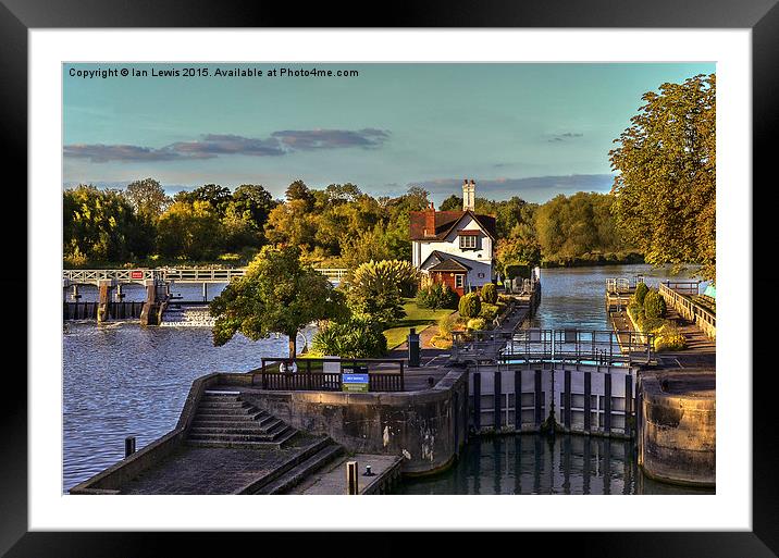The Thames At Goring  Framed Mounted Print by Ian Lewis