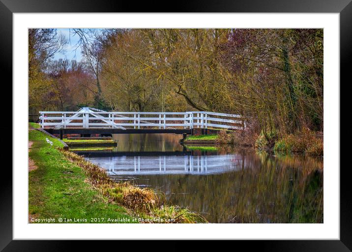 The Swing Bridge At Sulhamstead Framed Mounted Print by Ian Lewis