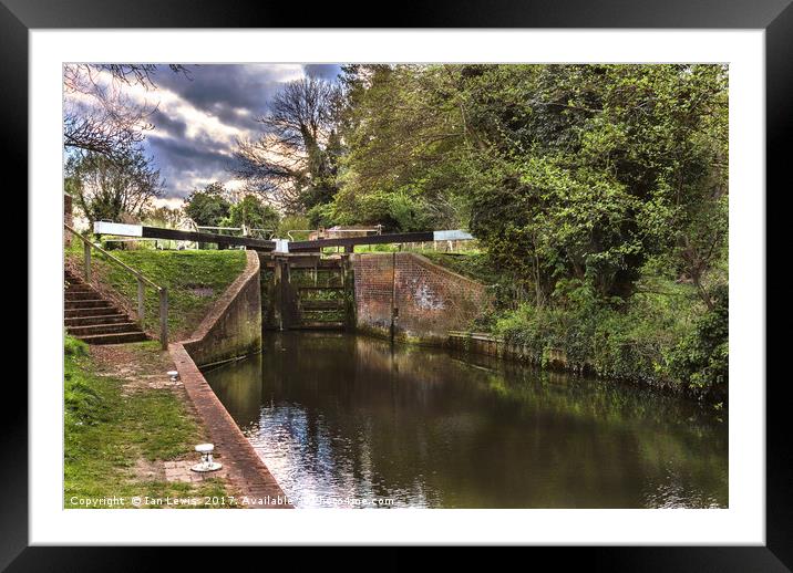 Approaching Garston Lock near Theale Framed Mounted Print by Ian Lewis