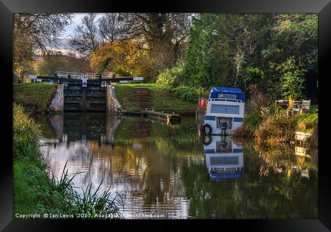 Autumn Colours At Hungerford Lock Framed Print by Ian Lewis