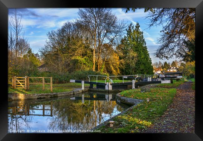 The Town Lock at Hungerford Framed Print by Ian Lewis