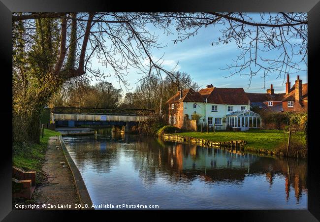 Kennet and Avon At Sulhamstead Framed Print by Ian Lewis