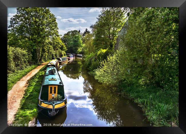 Boats On The Oxford Canal Framed Print by Ian Lewis