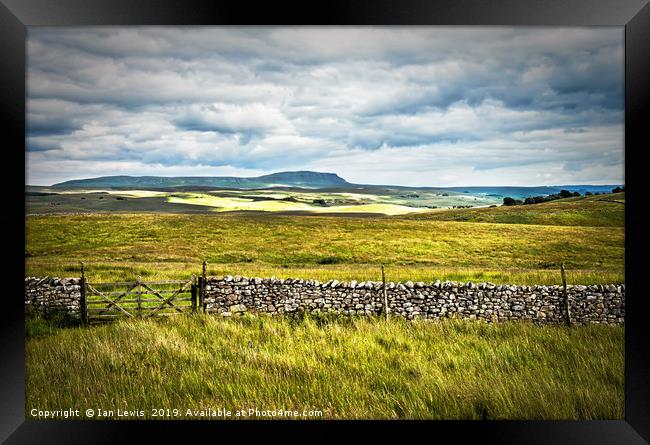 A View From Ribblehead Framed Print by Ian Lewis