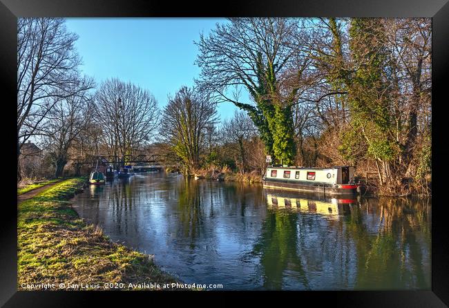 A Walk Along The Kennet Framed Print by Ian Lewis