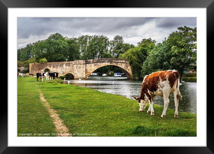 Halfpenny Bridge and Thames Path Lechlade Framed Mounted Print by Ian Lewis