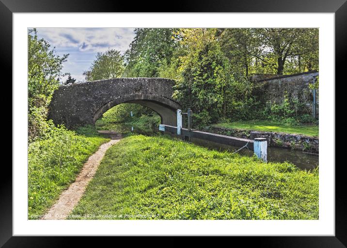 Shipton on Cherwell Canal Bridge Framed Mounted Print by Ian Lewis