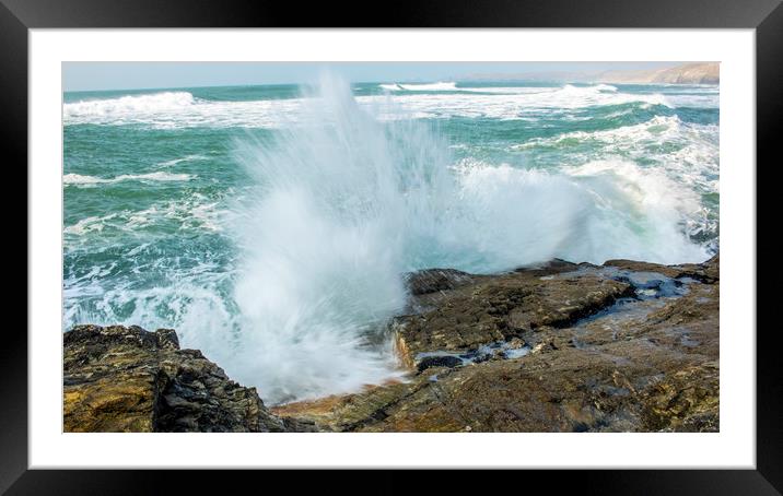 fluid power Framed Mounted Print by keith sutton