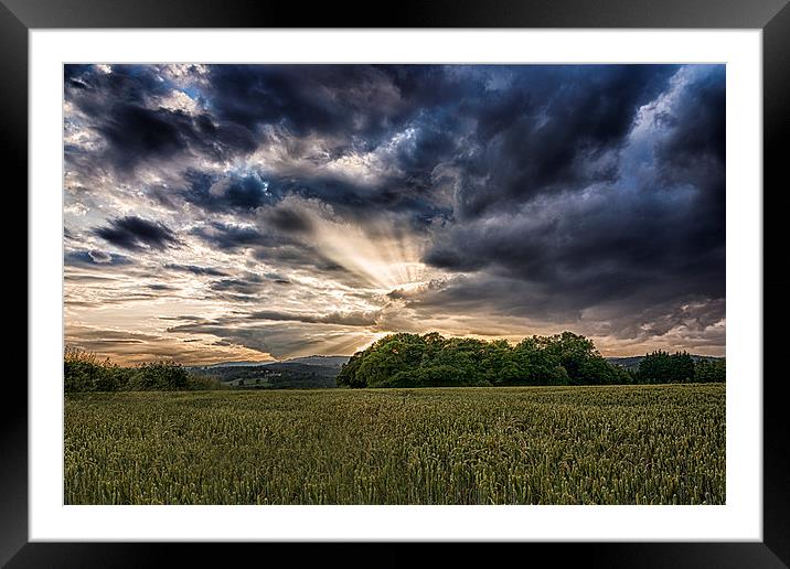  The setting sunrays Framed Mounted Print by Andrew Richards