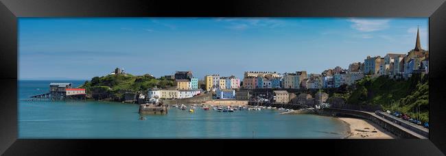 Tenby  Framed Print by Andrew Richards