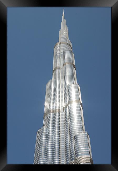 Burj Khalifa Dubai Framed Print by alistair phillips