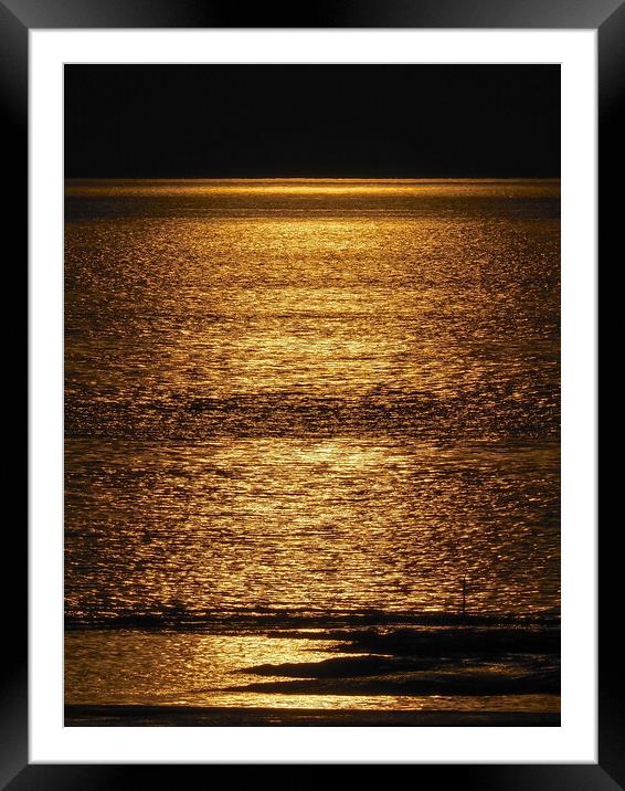 Golden Sunset over water at Clevedon, Somerset. Framed Mounted Print by mark humpage