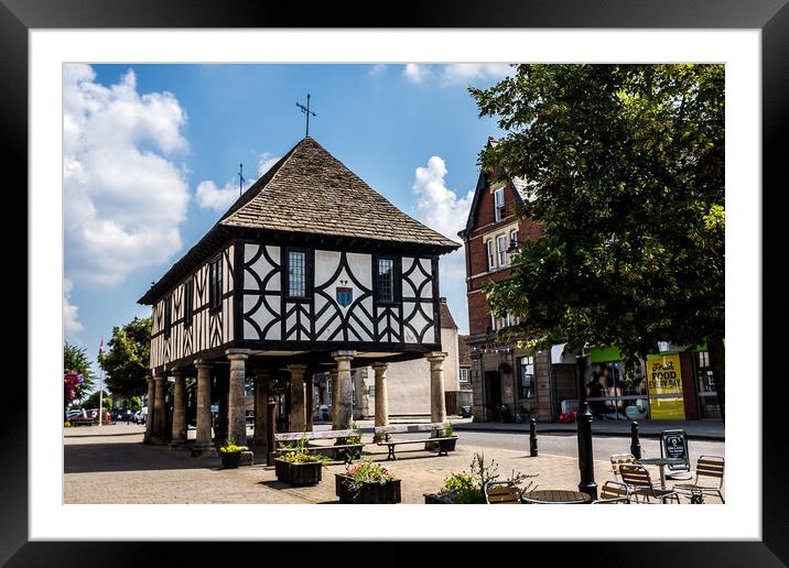 The Old Town Hall in Royal Wootton Bassett, Wiltshire, UK. Framed Mounted Print by Peter Jarvis