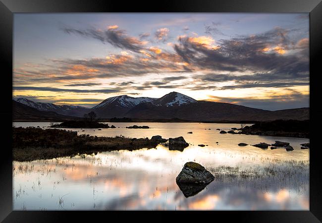 Loch nah Achlaise Framed Print by Dave Wragg