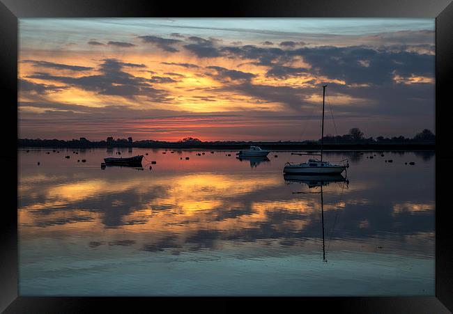 Sunset Bay Framed Print by Dave Wragg