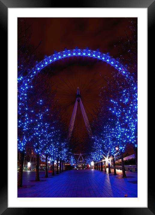 London Eye Framed Mounted Print by Andrew Holland