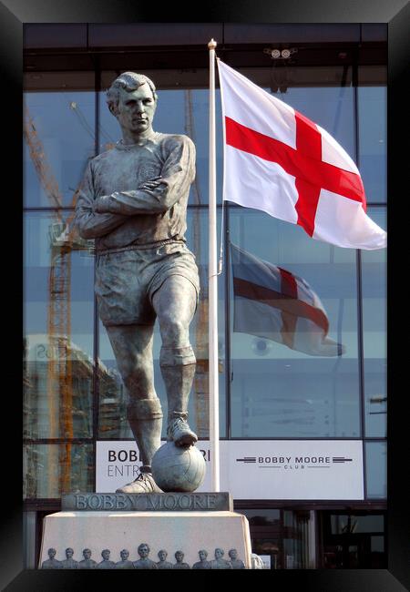 Bobby Moore Statue England Flag Wembley Stadium Framed Print by Andy Evans Photos