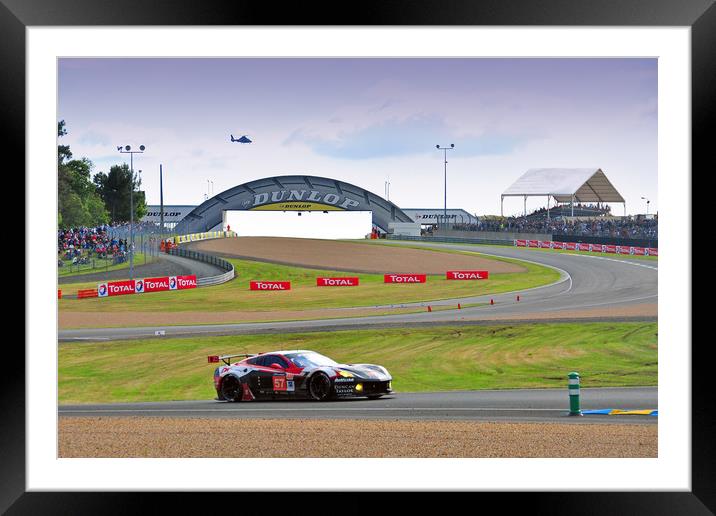 Chevrolet Corvette C7-Z06 sports motor car Framed Mounted Print by Andy Evans Photos