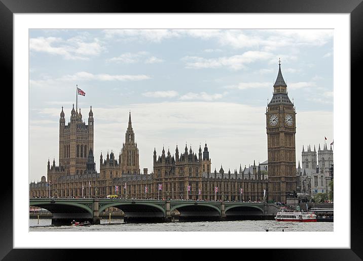 Houses of Parliament Framed Mounted Print by Tony Murtagh