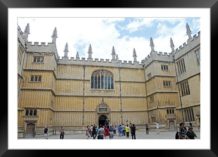 Bodleian Library Framed Mounted Print by Tony Murtagh