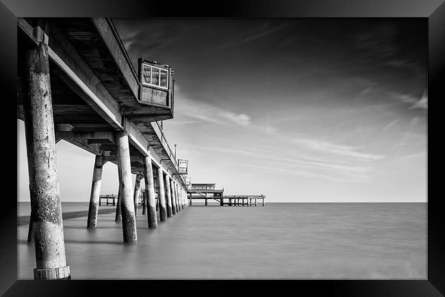 Deal Pier - B&W Framed Print by Ian Hufton