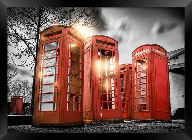Red  Phonebox Art - 2 Framed Print by Ian Hufton