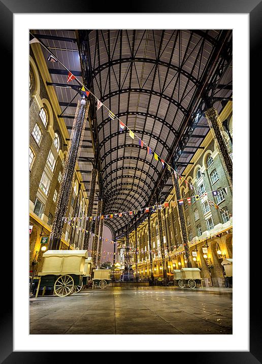 Hays Galleria - Tooley Street Framed Mounted Print by Ian Hufton