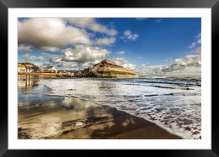 Broadstairs Viking Bay Framed Mounted Print by Ian Hufton