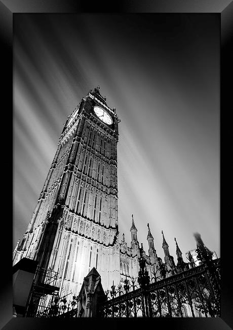 Big Ben London. Framed Print by Ian Hufton