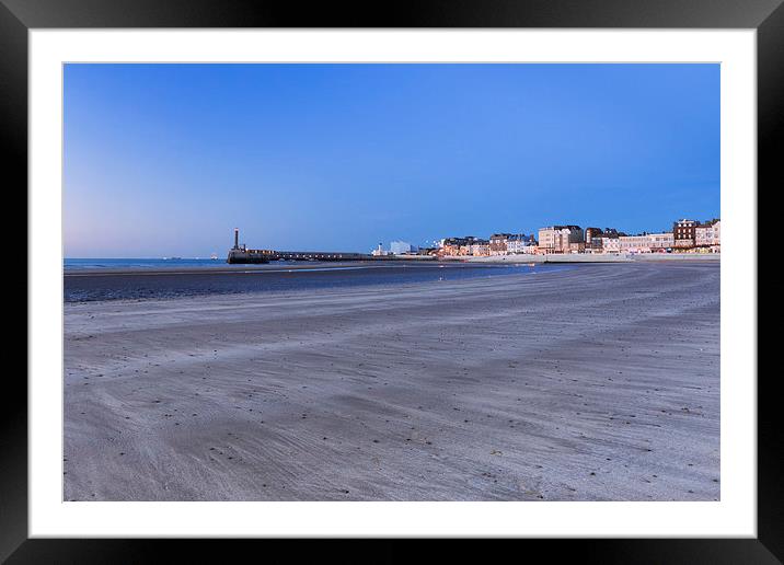Margate Sands Framed Mounted Print by Ian Hufton