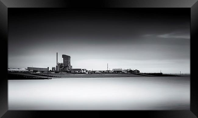  Whitstable Bay Framed Print by Ian Hufton