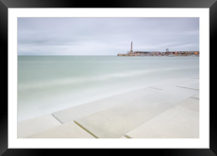 Margate Framed Mounted Print by Ian Hufton