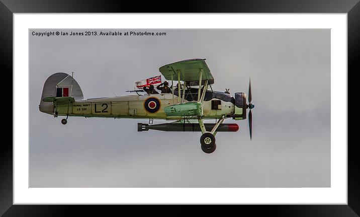 Fairey Swordfish in salute Framed Mounted Print by Ian Jones