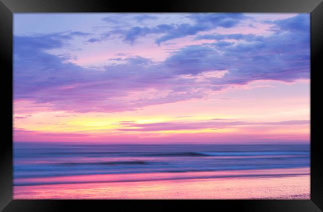 West  coast sunset Framed Print by Ian Jones