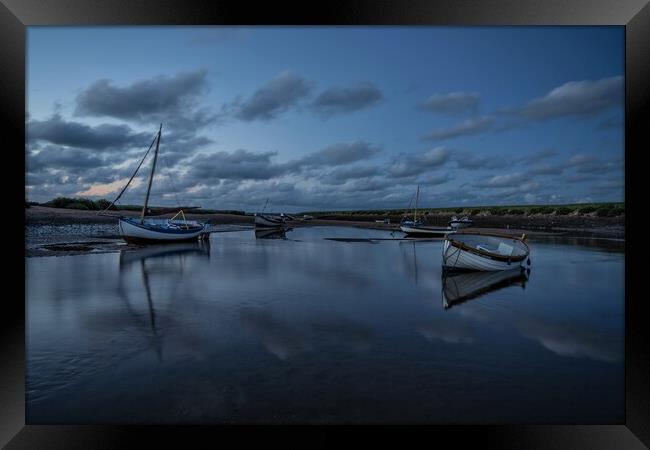 Low tide reflections  Framed Print by Gary Pearson