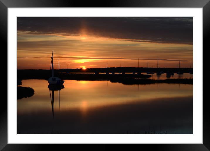 Reflections of a beautiful sunset Framed Mounted Print by Gary Pearson