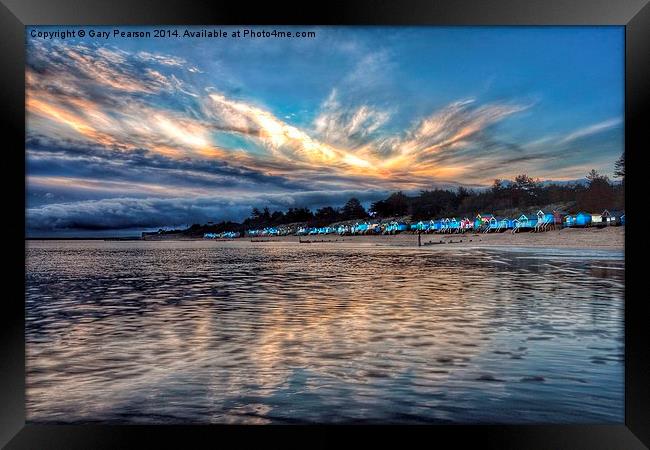 Beach hut sunrise Framed Print by Gary Pearson