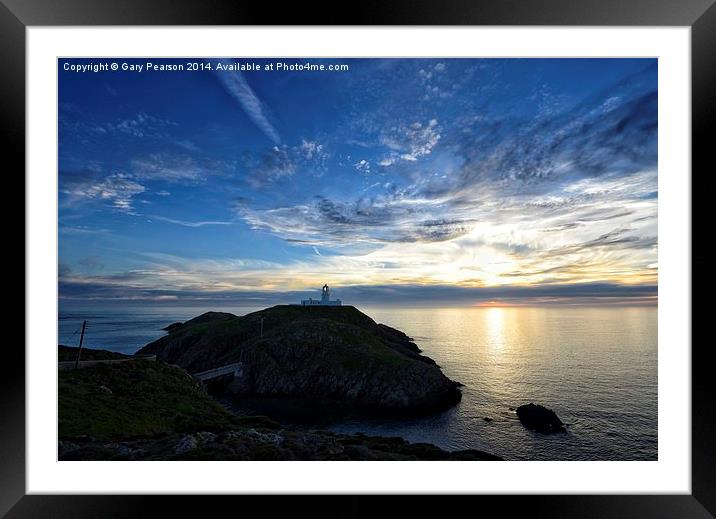 Strumble Head lighthouse Framed Mounted Print by Gary Pearson