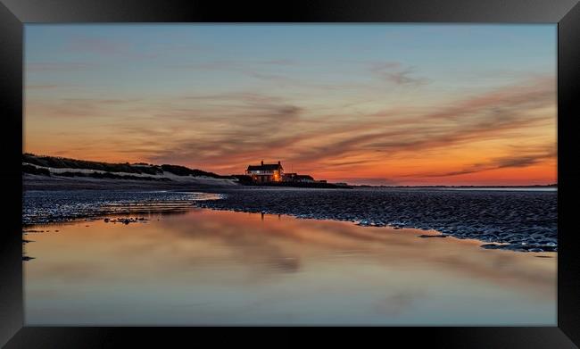 Sunset reflections on Brancaster beach Framed Print by Gary Pearson