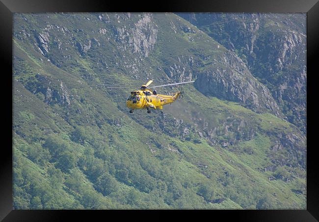 airlift from Ben Nevis Framed Print by Fiona Snedden