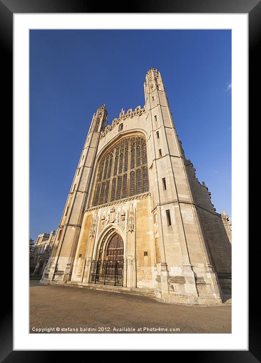 King's college chapel in Cambridge Framed Mounted Print by stefano baldini
