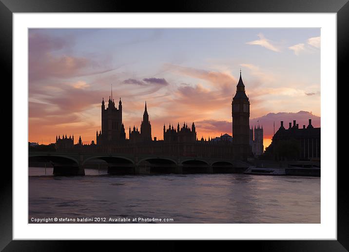 The house of parliament in London Framed Mounted Print by stefano baldini