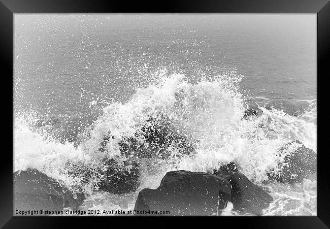 Crashing waves monochrome Framed Print by stephen clarridge