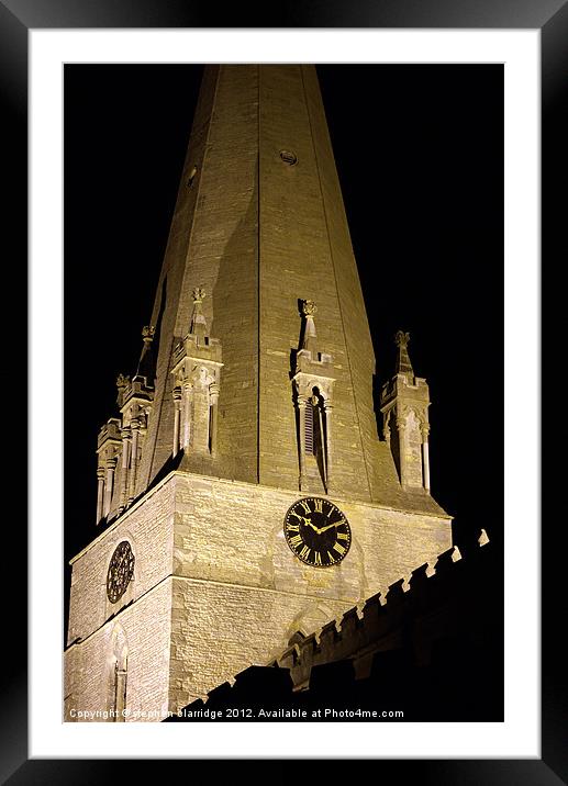 Edwinstowe church at night Framed Mounted Print by stephen clarridge