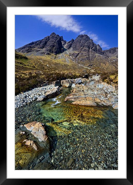 Red Cuillin Mountains on Skye Framed Mounted Print by Steven Clements LNPS