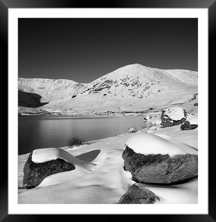 Kentmere in white Framed Mounted Print by Robert Fielding
