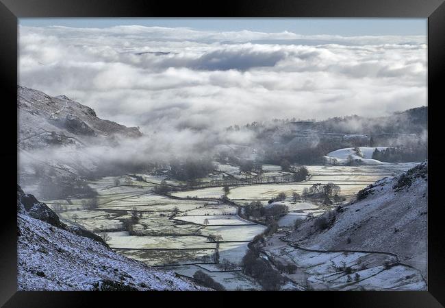 Langdale valley Framed Print by Robert Fielding